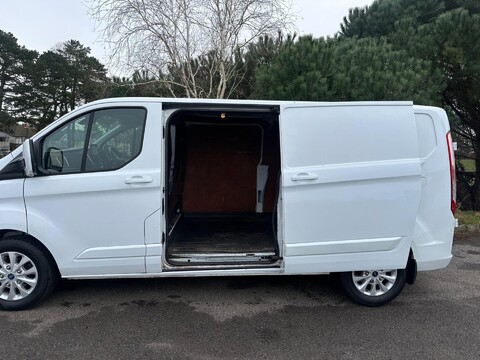 Ford Transit Custom 300 LIMITED P/V L2 H1 4