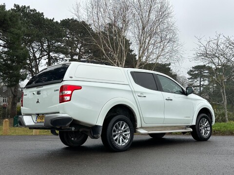 Mitsubishi L200 DI-D 4WD WARRIOR DCB 9