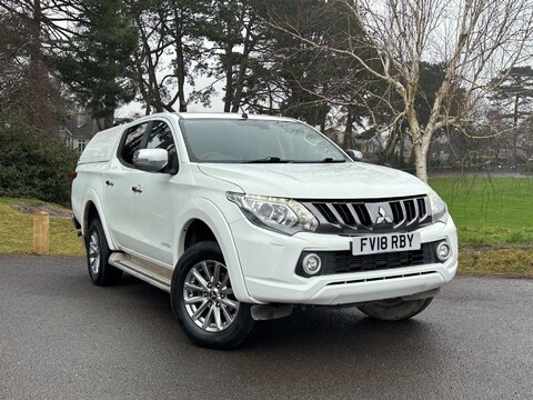 Mitsubishi L200 DI-D 4WD WARRIOR DCB 24