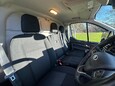 Ford Transit Custom 300 TREND P/V ECOBLUE 16