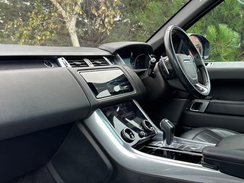 Land Rover Range Rover Sport 3.0 SD V6 HSE Dynamic Auto 4WD Euro 6 (s/s) 5dr 32