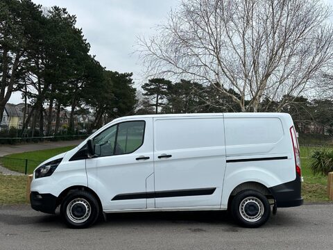 Ford Transit Custom 2.0 300 EcoBlue Leader L1 H1 Euro 6 (s/s) 5dr 12