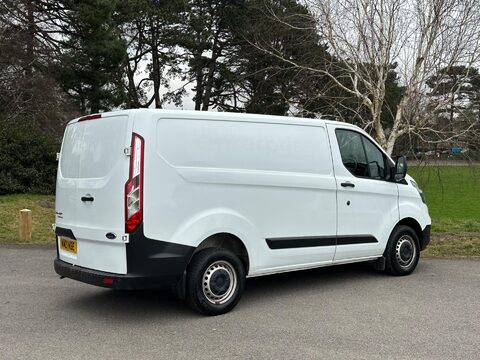 Ford Transit Custom 2.0 300 EcoBlue Leader L1 H1 Euro 6 (s/s) 5dr 31