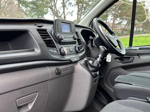 Ford Transit Custom 2.0 300 EcoBlue Leader L1 H1 Euro 6 (s/s) 5dr 27