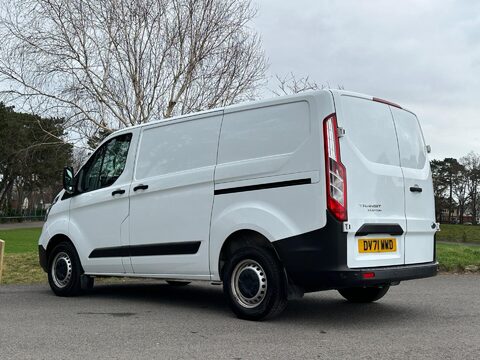 Ford Transit Custom 2.0 300 EcoBlue Leader L1 H1 Euro 6 (s/s) 5dr 7