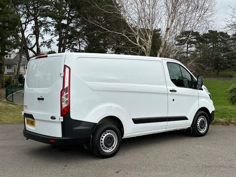 Ford Transit Custom 2.0 300 EcoBlue Leader L1 H1 Euro 6 (s/s) 5dr 30