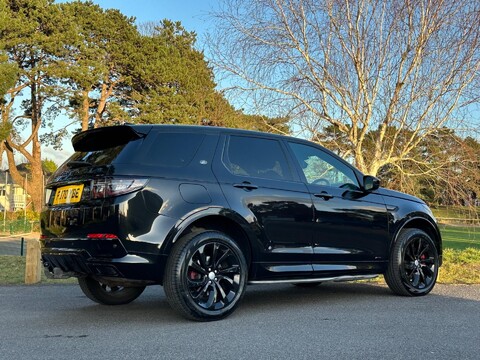 Land Rover Discovery Sport R-DYNAMIC HSE MHEV 9