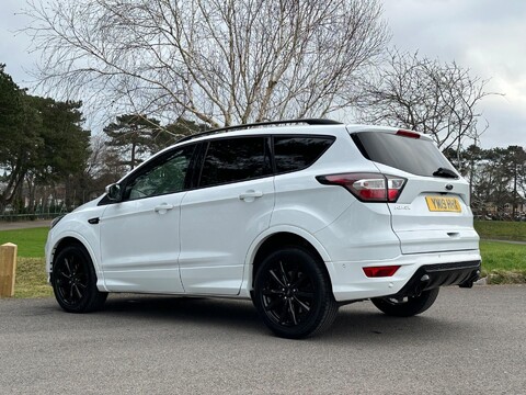 Ford Kuga ST-LINE TDCI 7