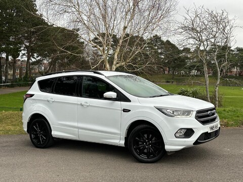 Ford Kuga ST-LINE TDCI 22