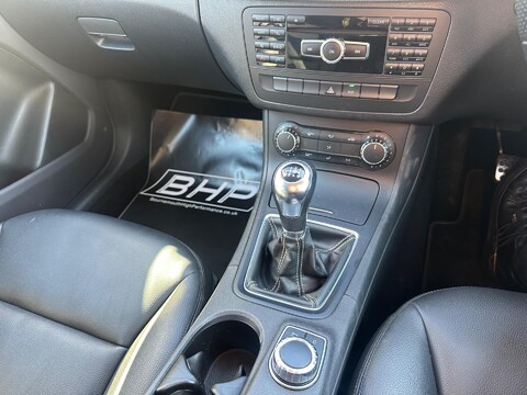 Mercedes-Benz B Class B180 BLUEEFFICIENCY SPORT 15
