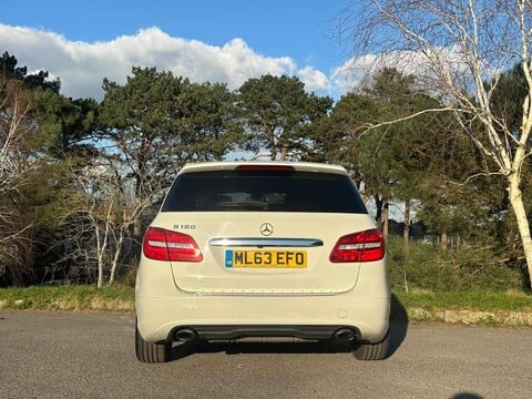 Mercedes-Benz B Class B180 BLUEEFFICIENCY SPORT 8