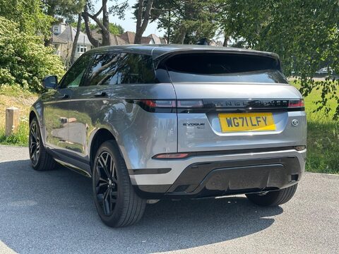 Land Rover Range Rover Evoque R-DYNAMIC SE 11