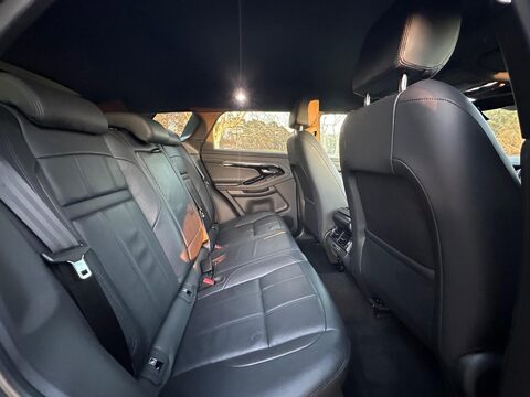 Land Rover Range Rover Evoque R-DYNAMIC SE 25