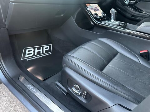 Land Rover Range Rover Evoque R-DYNAMIC SE 36