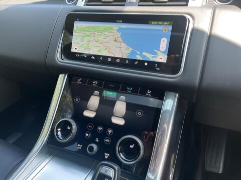 Land Rover Range Rover Sport SVR 33