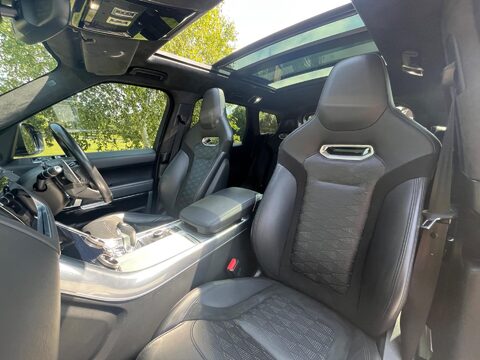 Land Rover Range Rover Sport SVR 43