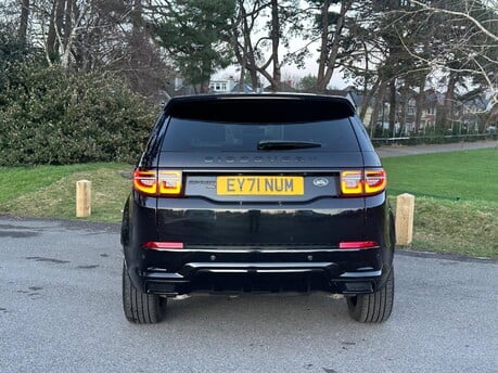 Land Rover Discovery Sport R-DYNAMIC SE 