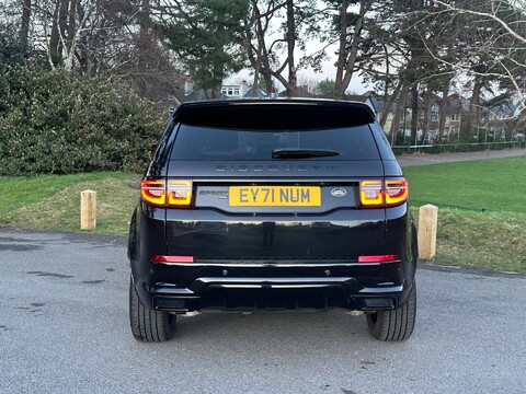 Land Rover Discovery Sport R-DYNAMIC SE 8