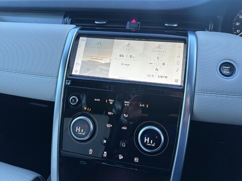Land Rover Discovery Sport R-DYNAMIC SE 17