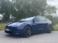 Tesla Model Y PERFORMANCE AWD 16