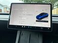Tesla Model Y PERFORMANCE AWD 19