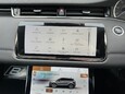 Land Rover Range Rover Evoque R-DYNAMIC SE 17