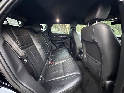 Land Rover Range Rover Evoque R-DYNAMIC SE MHEV 23