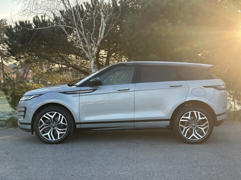 Land Rover Range Rover Evoque R-DYNAMIC HSE 4