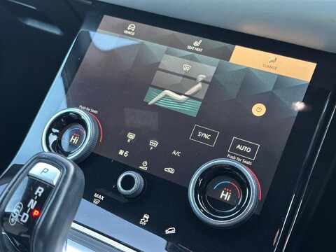 Land Rover Range Rover Evoque R-DYNAMIC HSE 22