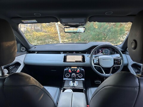 Land Rover Range Rover Evoque R-DYNAMIC HSE 15