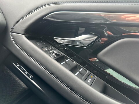 Land Rover Range Rover Evoque R-DYNAMIC HSE 23