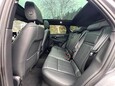 Land Rover Range Rover Evoque R-DYNAMIC HSE 32