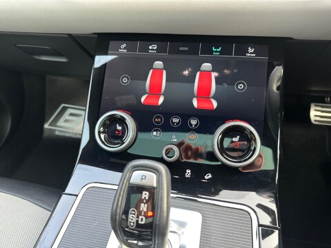 Land Rover Range Rover Evoque FIRST EDITION MHEV 16