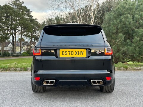 Land Rover Range Rover Sport SVR 40