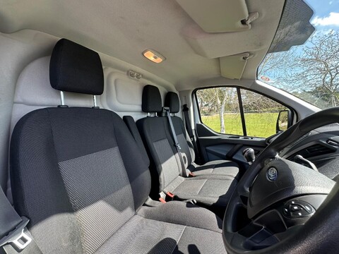 Ford Transit Custom 270 LR P/V 16