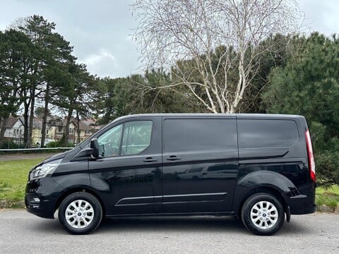 Ford Transit Custom 300 LIMITED P/V ECOBLUE 12