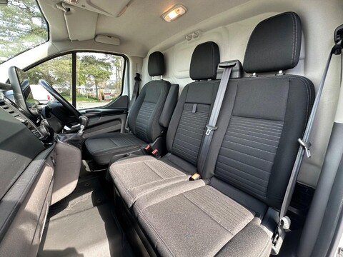 Ford Transit Custom 300 LIMITED P/V ECOBLUE 6