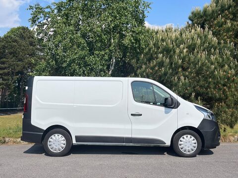 Nissan NV300 DCI VISIA L1H1 12