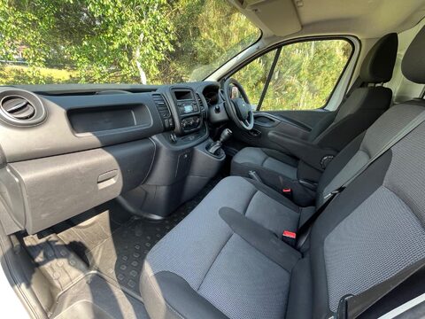 Nissan NV300 DCI VISIA L1H1 18