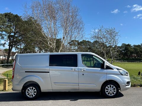 Ford Transit Custom 320 LIMITED DCIV ECOBLUE 11