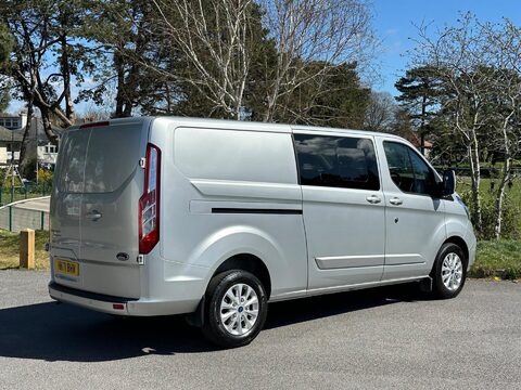 Ford Transit Custom 320 LIMITED DCIV ECOBLUE 31