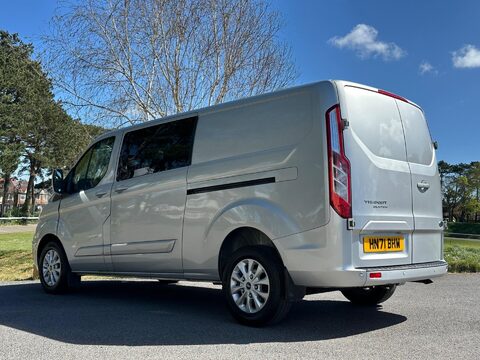 Ford Transit Custom 320 LIMITED DCIV ECOBLUE 7