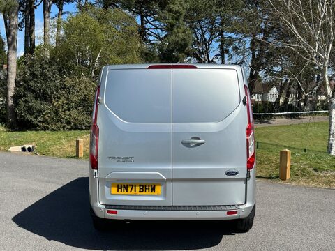 Ford Transit Custom 2.0 320 EcoBlue Limited Crew Van L2 H1 Euro 6 (s/s) 5dr (6 Seat) 29
