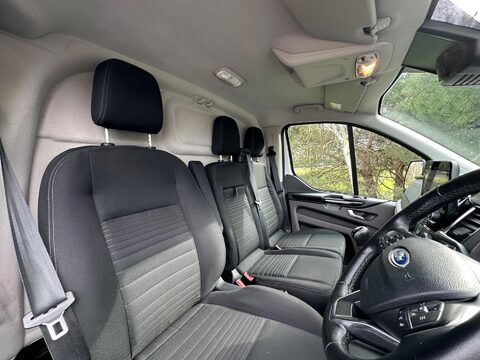Ford Transit Custom 2.0 280 EcoBlue Limited L1 H1 Euro 6 (s/s) 5dr 17