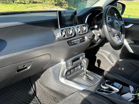 Mercedes-Benz X Class X250 D 4MATIC POWER 28