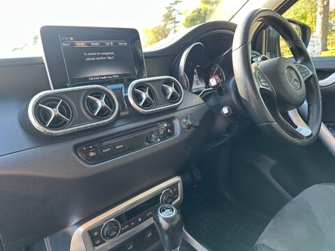 Mercedes-Benz X Class X250 D 4MATIC POWER 25