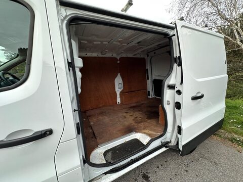 Nissan NV300 DCI VISIA L1H1 19