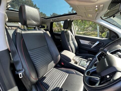 Land Rover Discovery Sport 2.0 D200 MHEV R-Dynamic S Plus Auto 4WD Euro 6 (s/s) 5dr 24