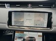 Land Rover Range Rover Evoque R-DYNAMIC SE 15