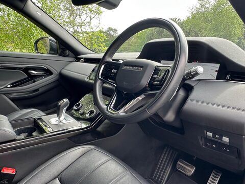 Land Rover Range Rover Evoque 1.5 P300e 12.2kWh R-Dynamic SE Auto 4WD Euro 6 (s/s) 5dr 5